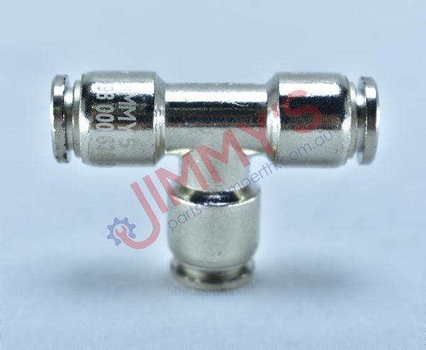 1998 000 636 – 8mm T Brake Fitting