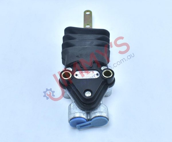 1998 400 517 – Air Suspension Valve